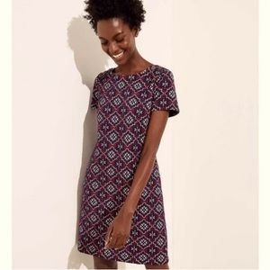 Loft quilted medallion print button shift dress
